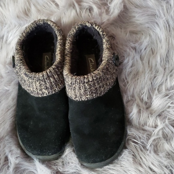 clarks shoes and slippers